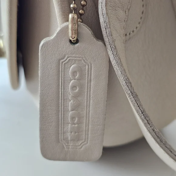 Vintage Coach Watson Crossbody Bag - Picture 5 of 16